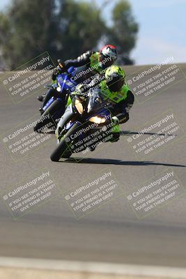 media/Sep-21-2025-TrackDaz (Sun) [[277c75b276]]/C Group/1240pm (Turn 2)/